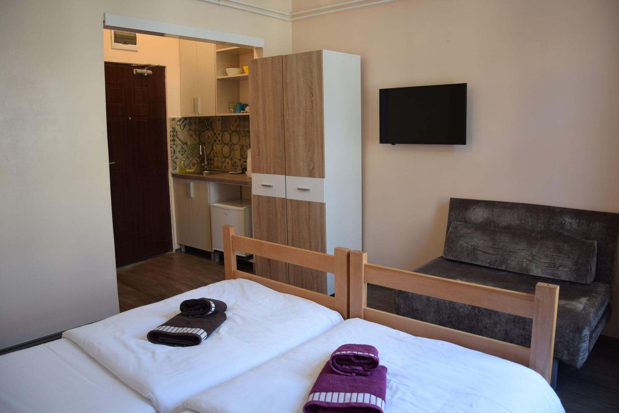 בלגרד Roommates Hostel מראה חיצוני תמונה