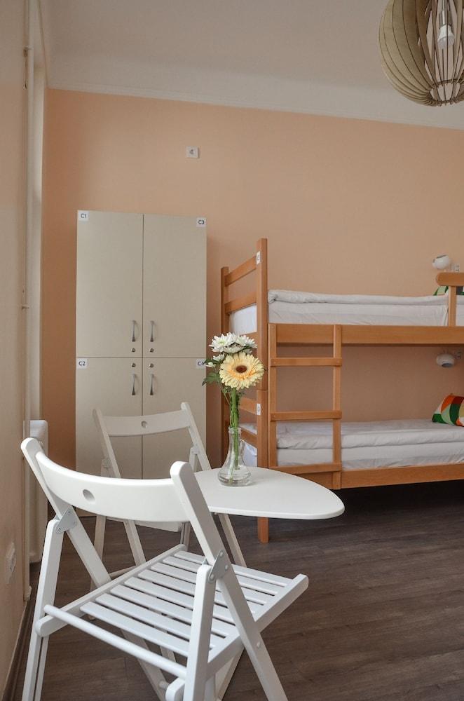 בלגרד Roommates Hostel מראה חיצוני תמונה