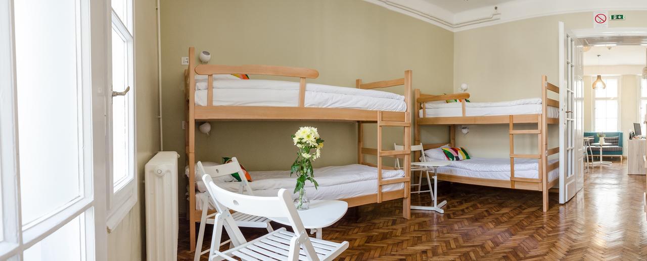 בלגרד Roommates Hostel מראה חיצוני תמונה