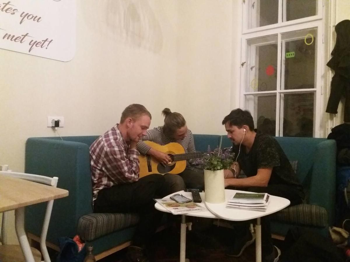 בלגרד Roommates Hostel מראה חיצוני תמונה